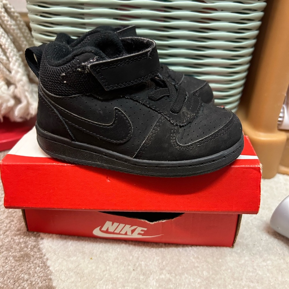Toddler nikes